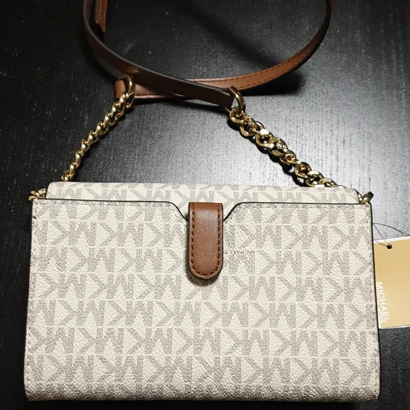 Michael Kors Multifunction crossbody bag - Picture 2 of 4